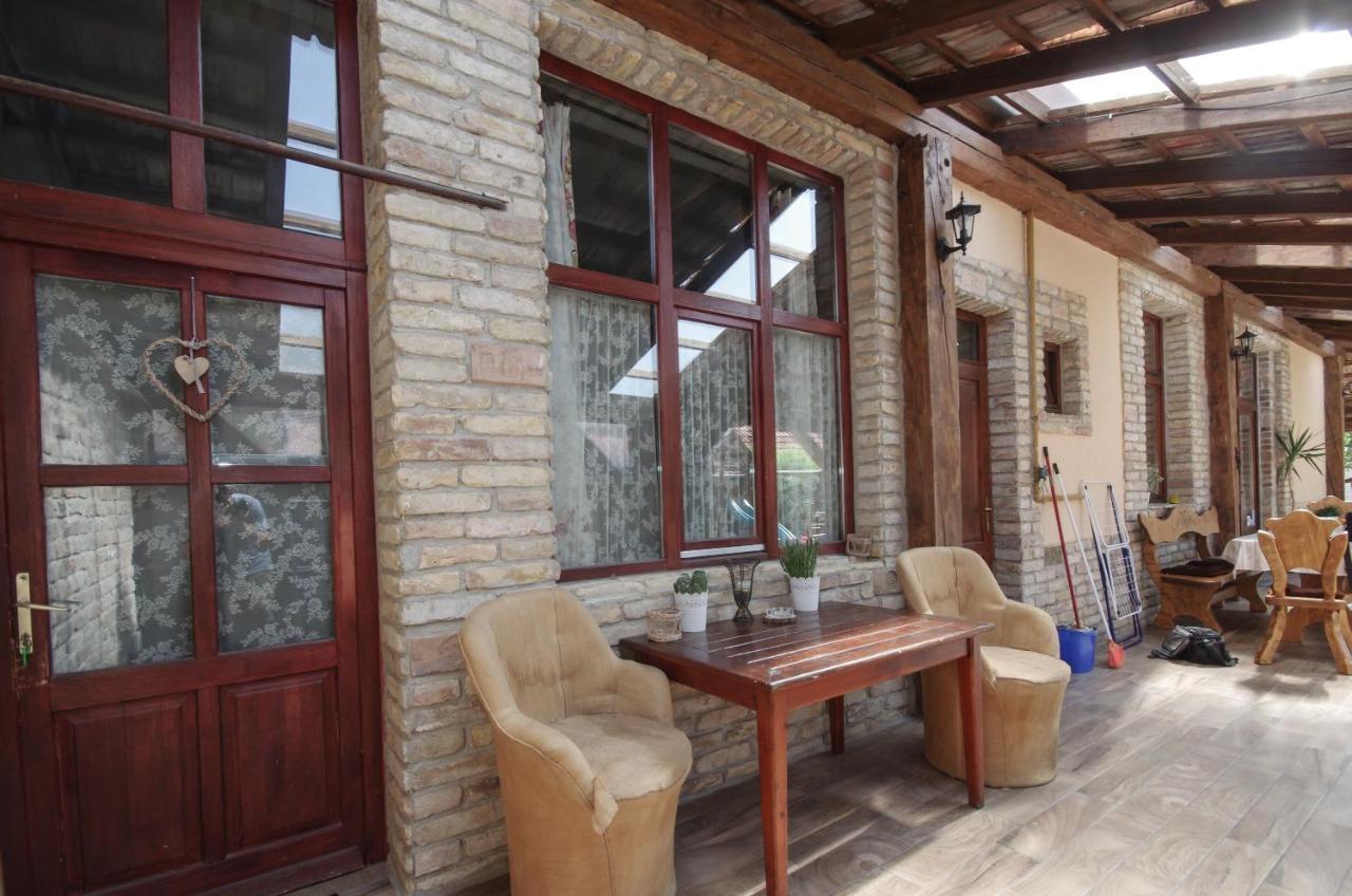 Villa Rusztika Jula Exterior foto